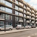 Elegant & Bright Janosika In With Parking By Renters 什切青