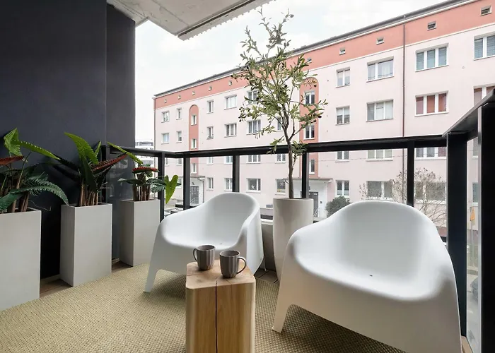 Elegant & Bright Janosika In With Parking By Renters 公寓 什切青